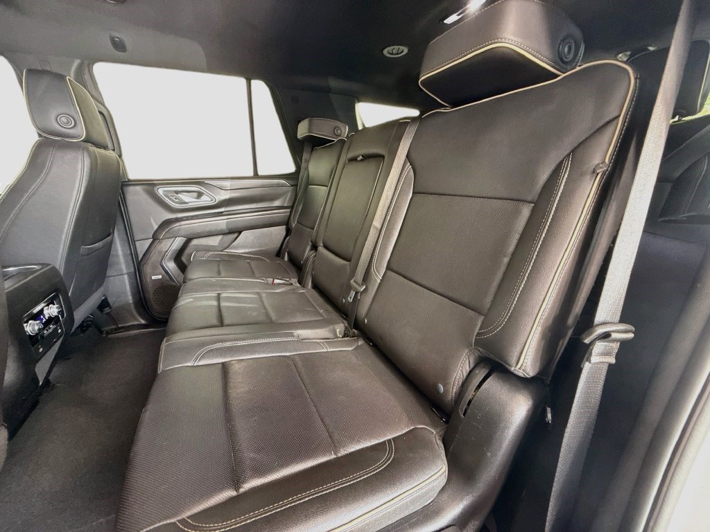 Used 2024 GMC Yukon SLT RWD image 24