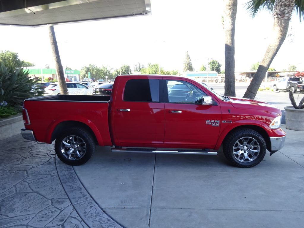 Used 2019 RAM 1500 Laramie w/ Convenience Group RWD image 10