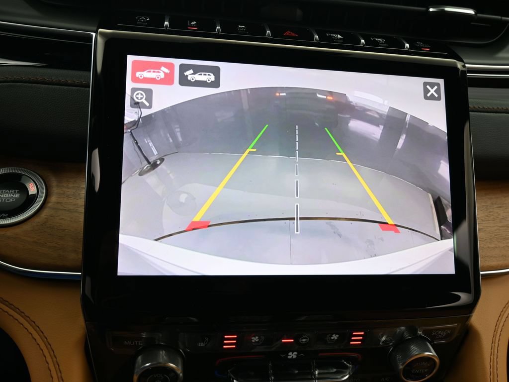New 2025 Jeep Grand Cherokee Summit AWD/4WD image 21