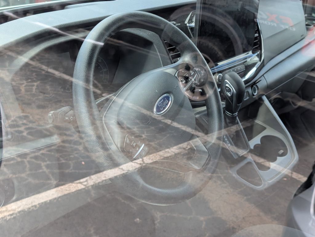 Used 2023 Ford Transit 350 XLT image 12