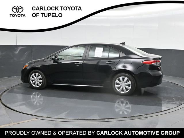 Used 2024 Toyota Corolla LE FWD image 9