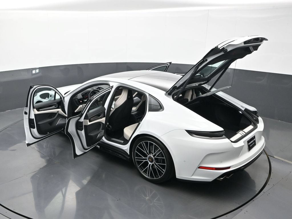 New 2026 Porsche Panamera GTS AWD/4WD image 29
