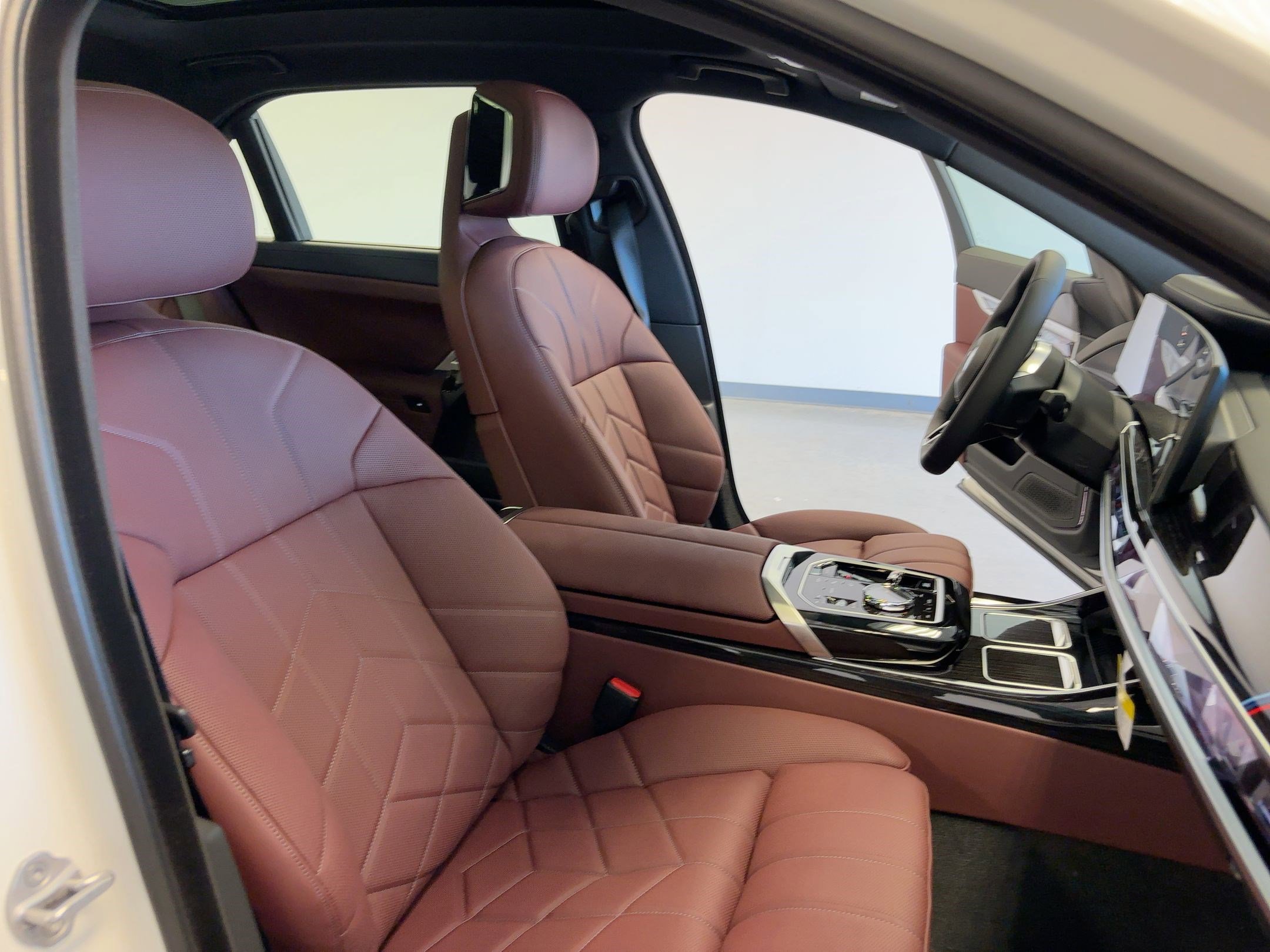 New 2026 BMW i7 eDrive50 w/ M Sport Package image 31
