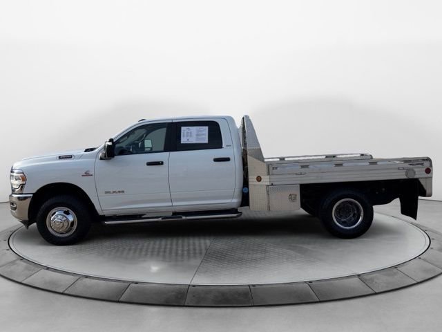 Used 2023 RAM 3500 SLT w/ Quick Order Package 2YG SLT AWD/4WD image 6