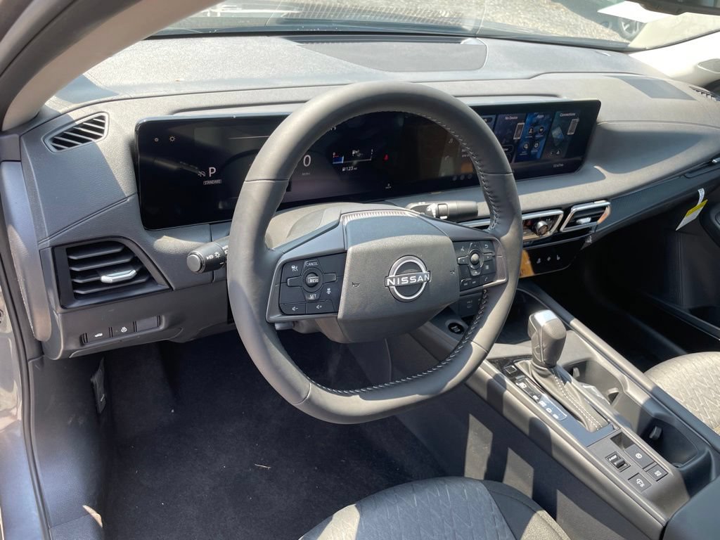 New 2026 Nissan Sentra SV w/ SV Convenience Package FWD image 9