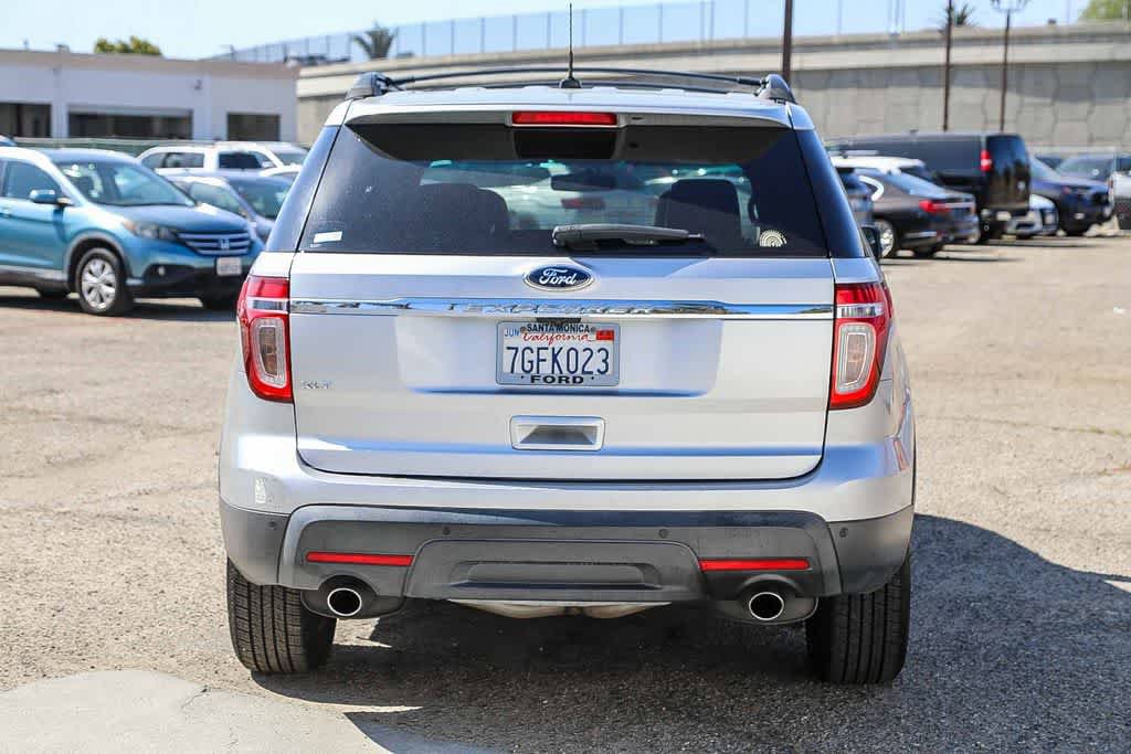 Used 2014 Ford Explorer XLT w/ Equipment Group 202A FWD image 5