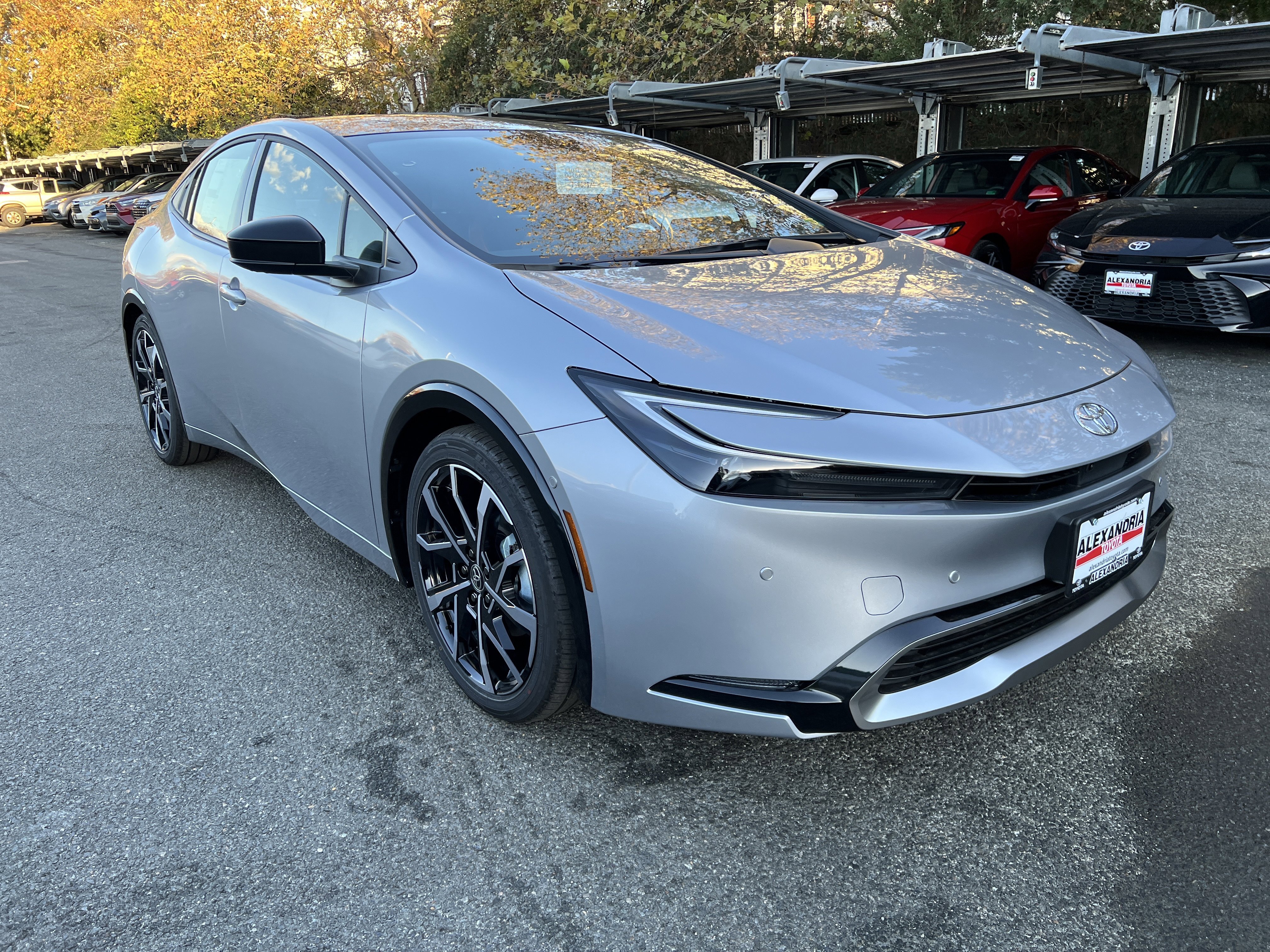 New 2026 Toyota Prius Plug-In Hybrid image 3