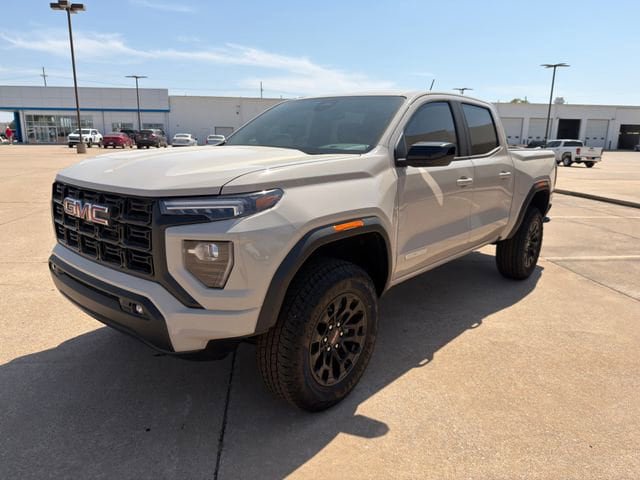 New 2026 GMC Canyon Elevation w/ Convenience Package RWD image 7