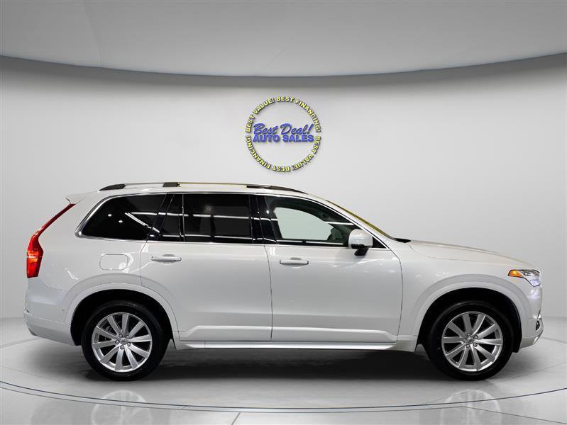 Used 2017 Volvo XC90 T6 Momentum w/ Vision Package image 7