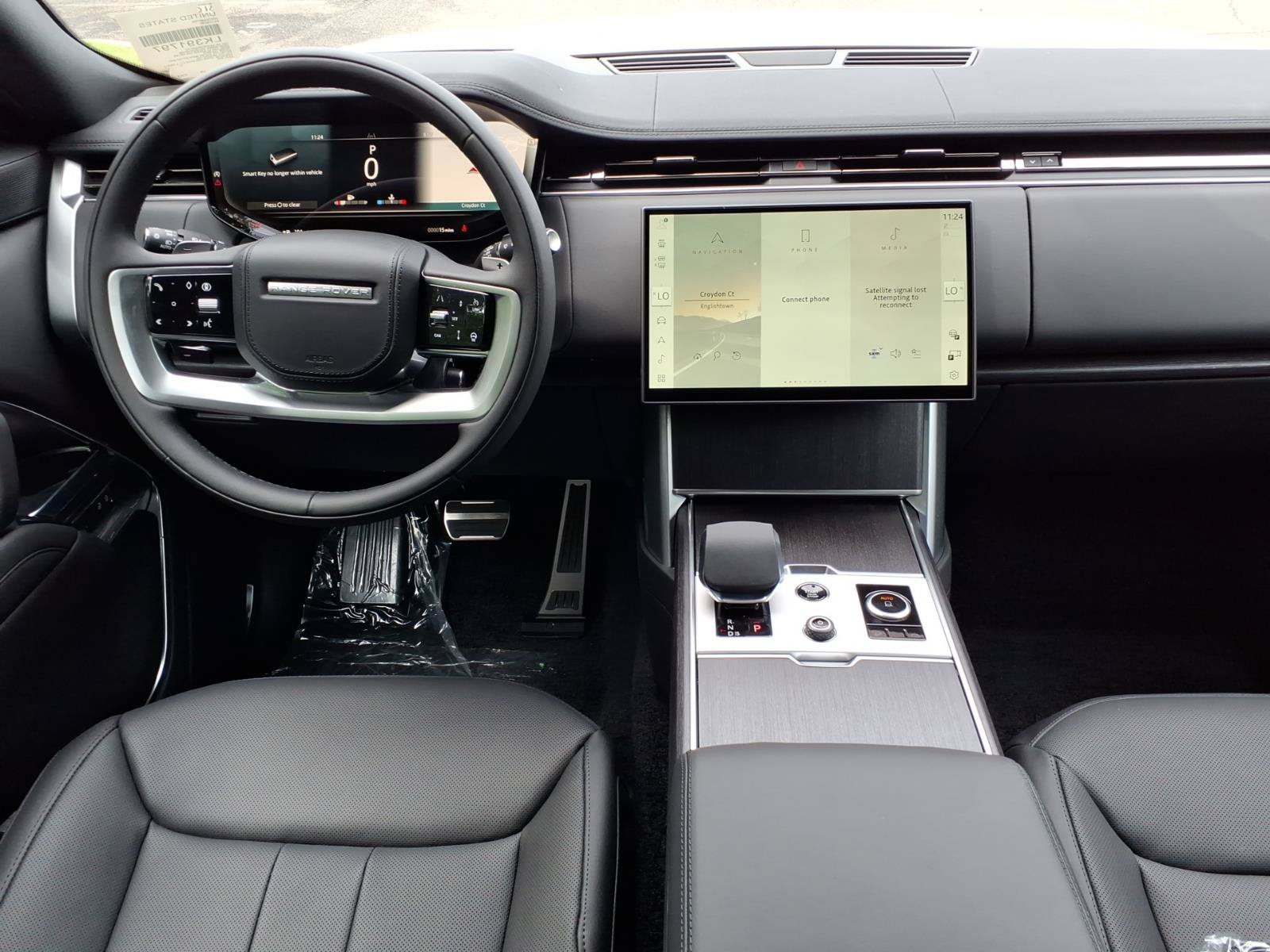 New 2027 Land Rover Range Rover Long Wheelbase SE AWD/4WD image 4