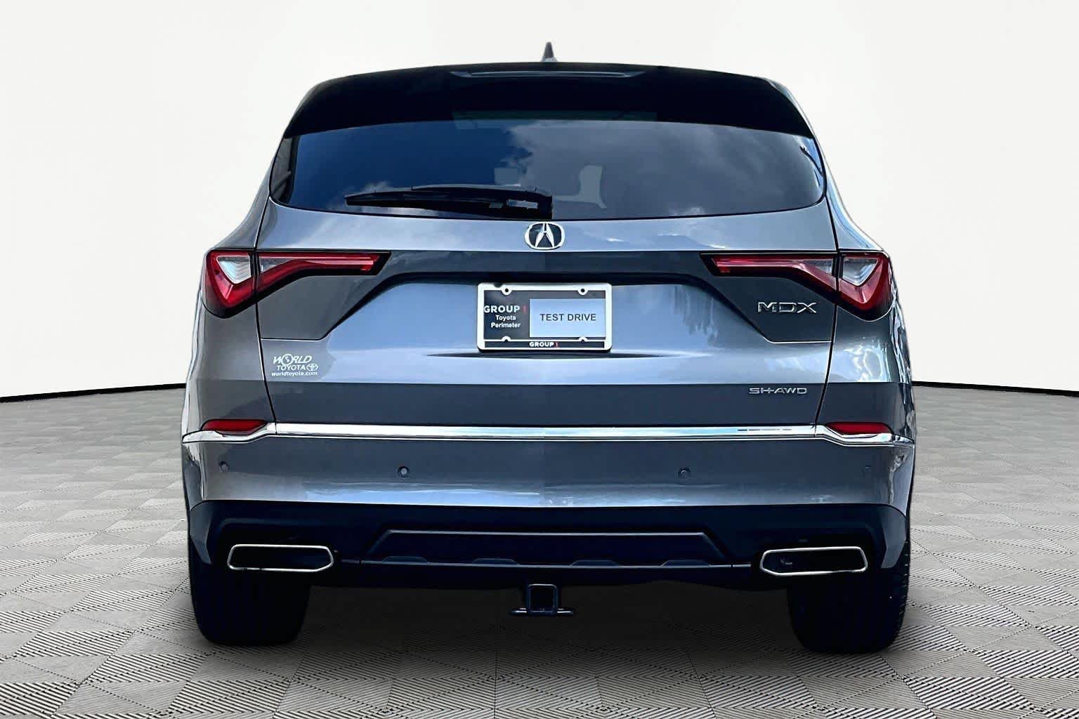 Used 2023 Acura MDX SH-AWD w/ Advance Package image 5