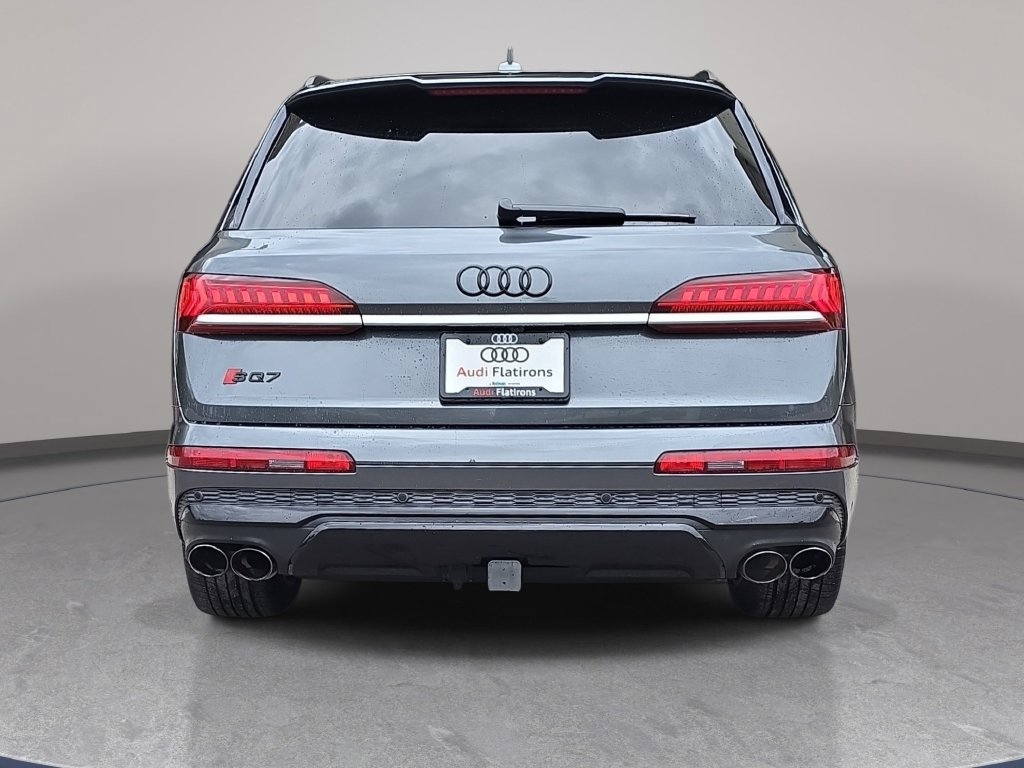 Used 2021 Audi SQ7 Premium Plus w/ Executive Package AWD/4WD image 7