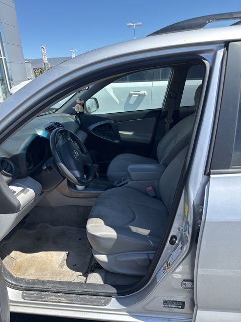 Used 2010 Toyota RAV4 2WD image 9