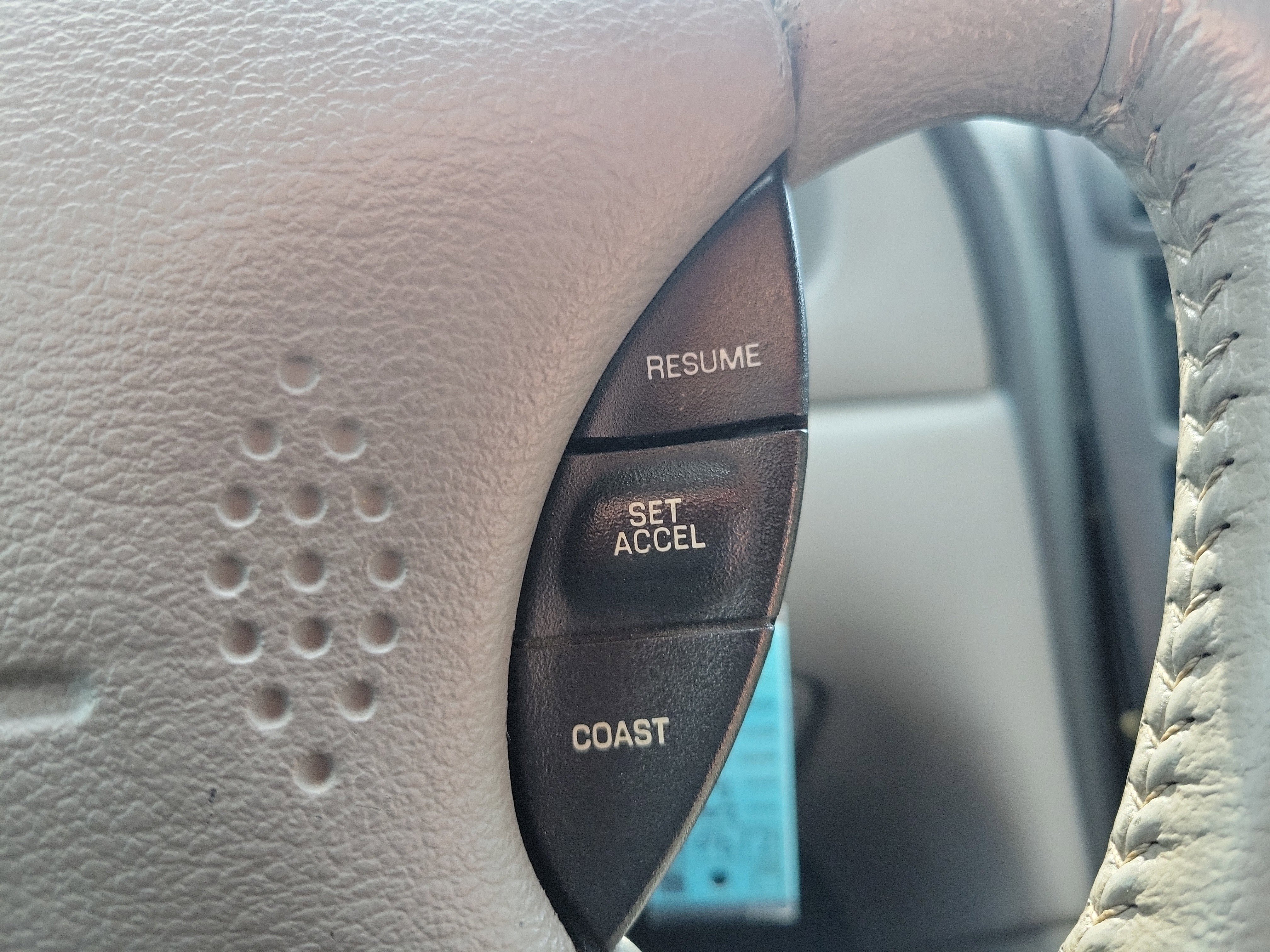 Used 2004 Ford Mustang Premium RWD image 16