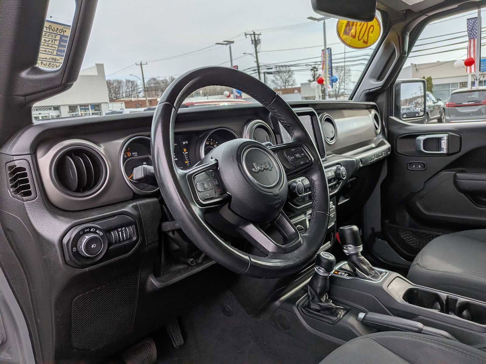 Used 2022 Jeep Wrangler Unlimited Sport image 9