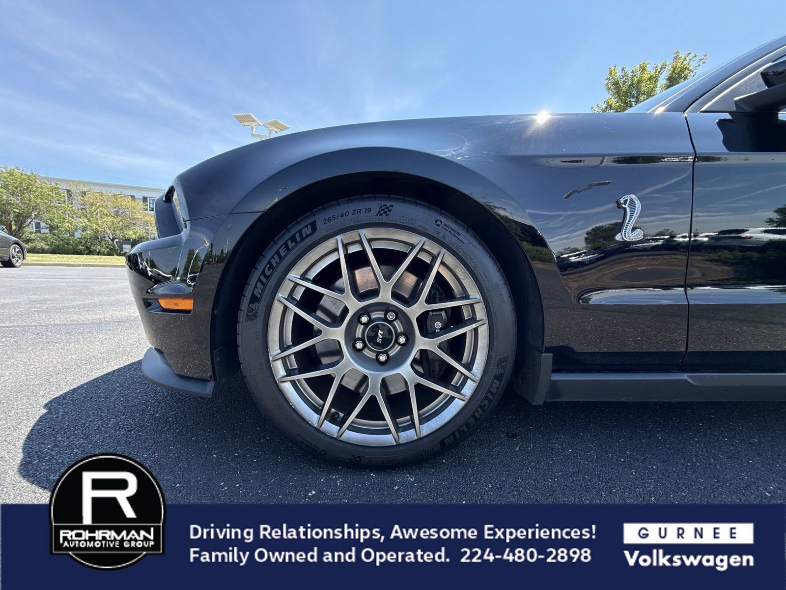 Used 2011 Ford Mustang Shelby GT500 w/ SVT Performance Pkg RWD image 11