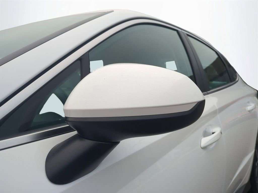 New 2026 Hyundai Sonata Blue FWD image 12