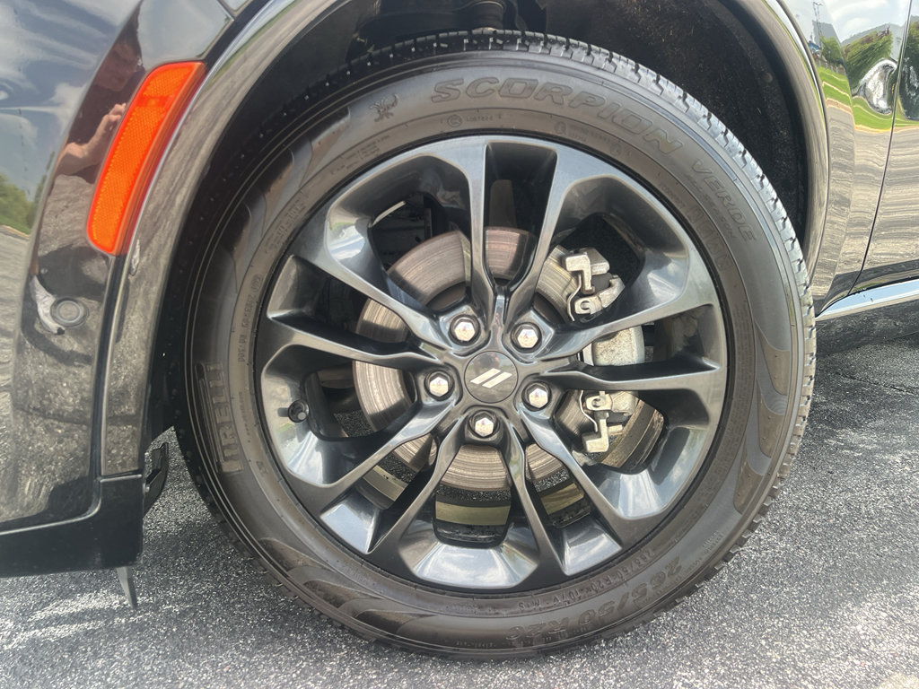 Used 2023 Dodge Durango R/T AWD/4WD image 9