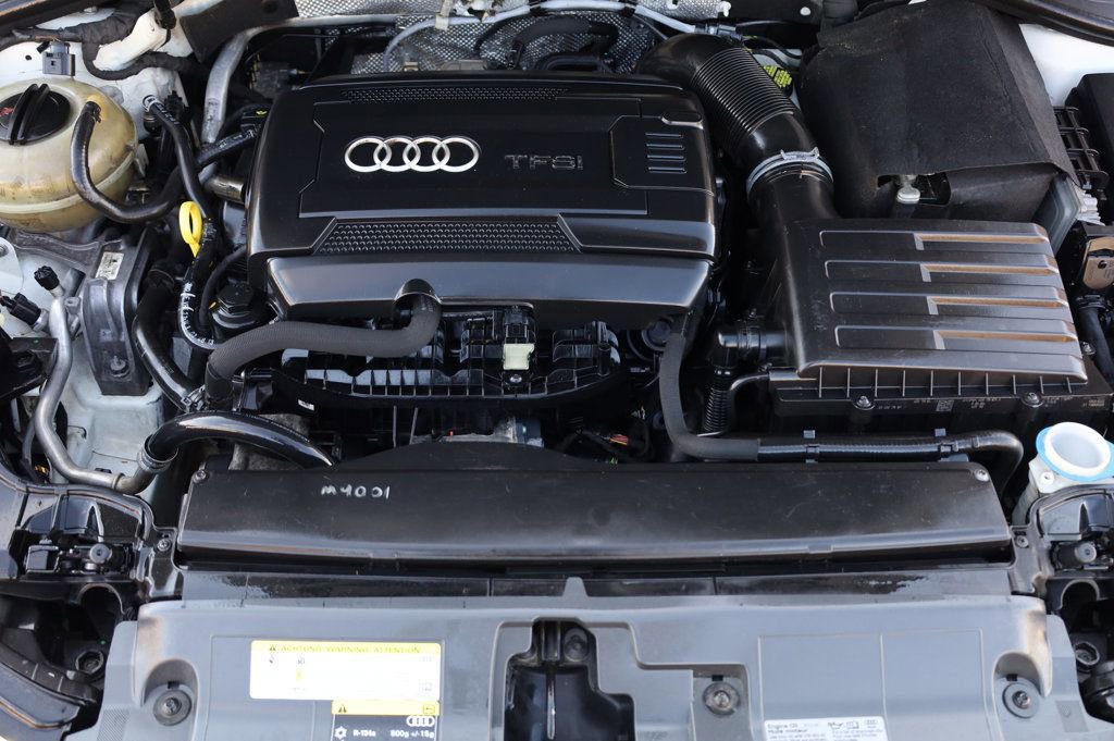 Used 2015 Audi A3 1.8T Premium image 11