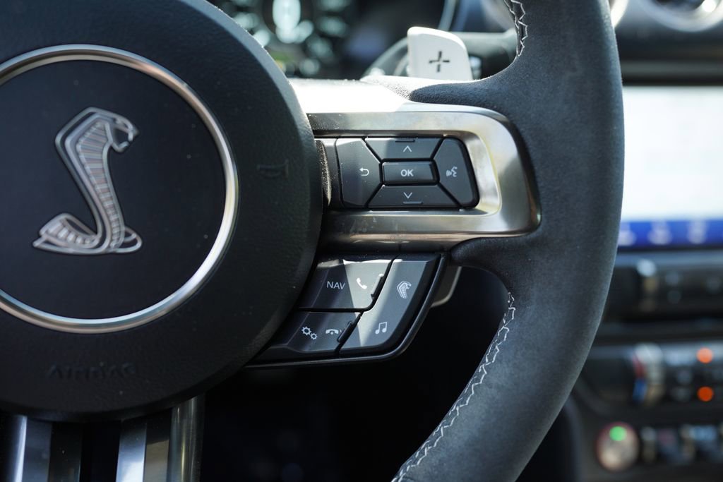 Used 2020 Ford Mustang Shelby GT500 w/ Technology Package RWD image 30