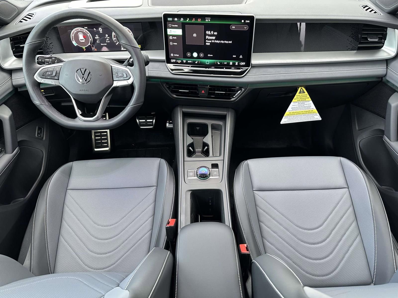 New 2026 Volkswagen Tiguan SE R-Line image 11