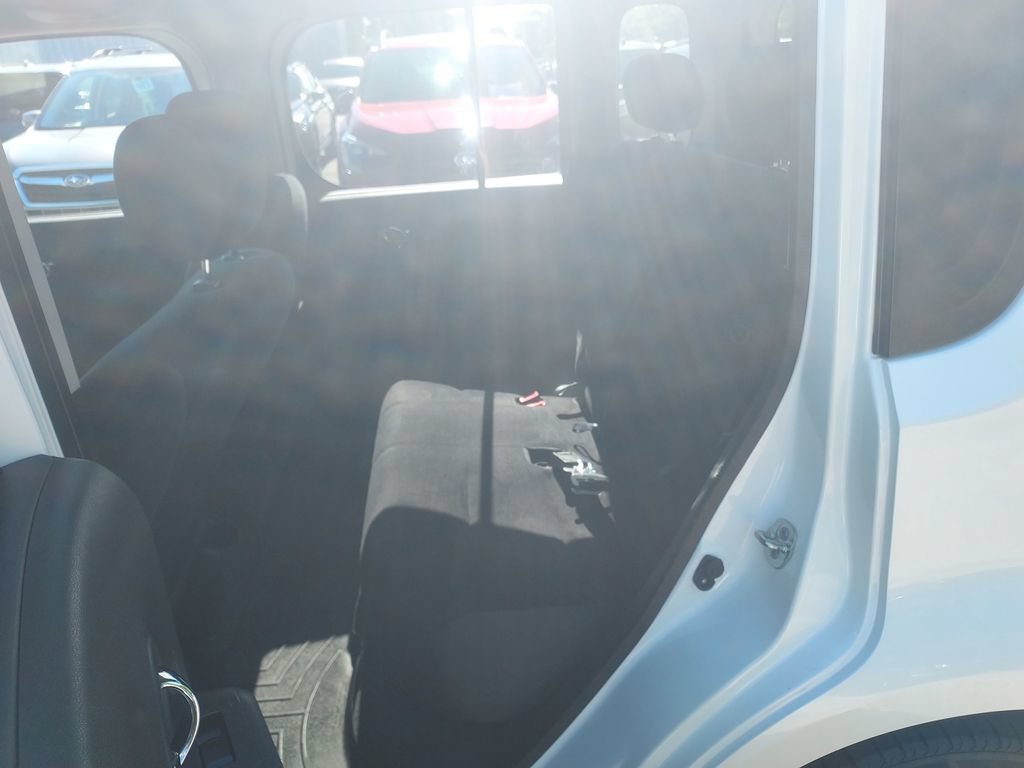Used 2014 Nissan Cube 1.8 SL w/ Interior Designer Package FWD image 23