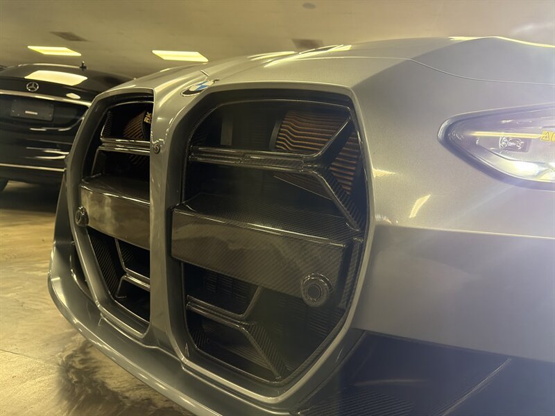 Used 2022 BMW M3 w/ M Carbon Exterior Package RWD image 5