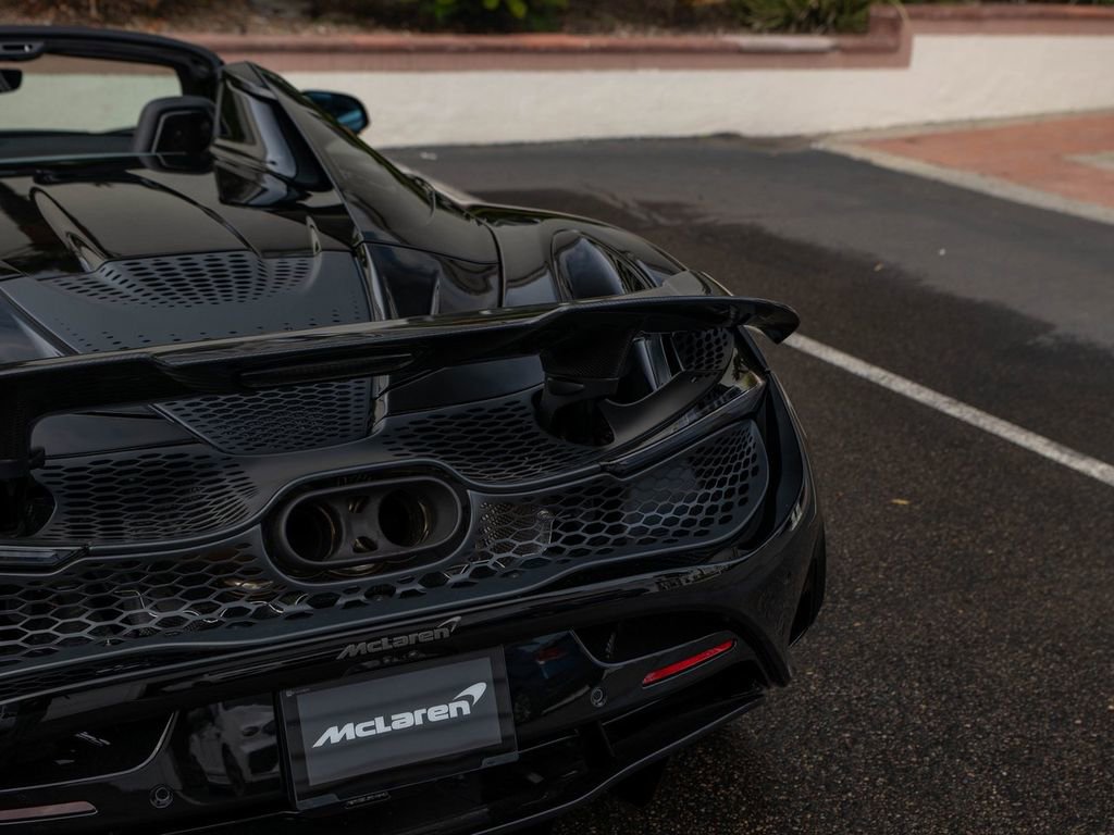 New 2026 McLaren 750S Spider RWD image 41