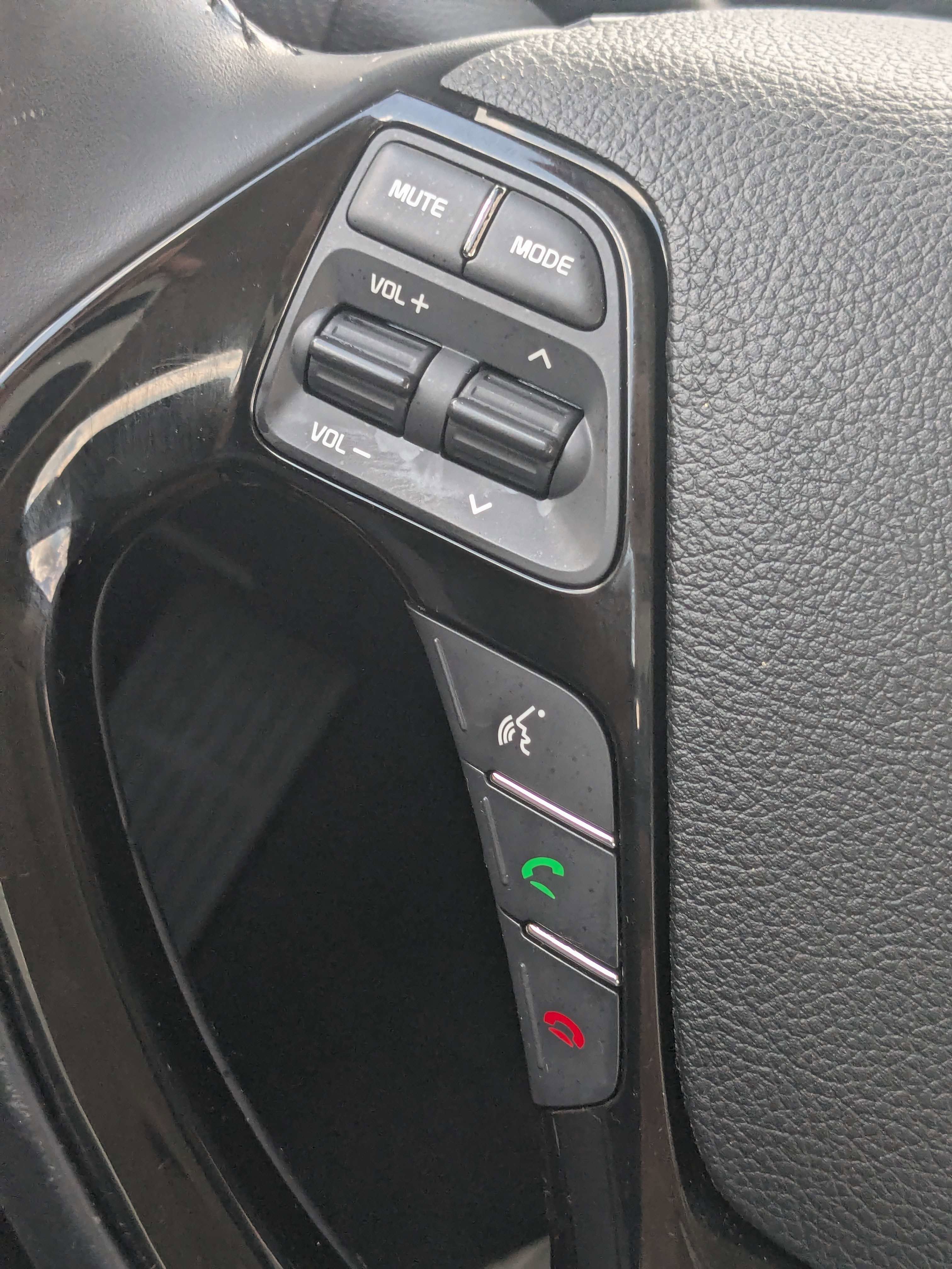 Used 2018 Kia Forte S FWD image 30