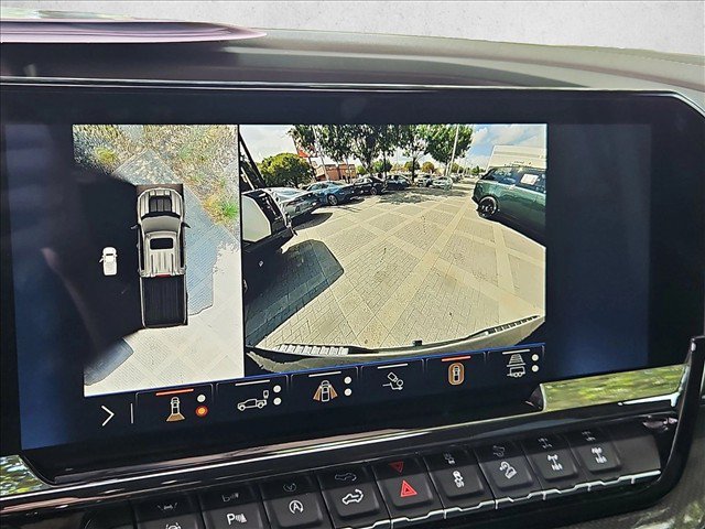 Used 2025 Chevrolet Silverado 1500 ZR2 w/ Technology Package AWD/4WD image 13