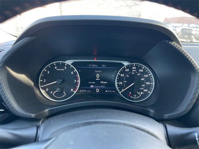 Used 2022 Nissan Sentra SR w/ SR Premium Package image 12