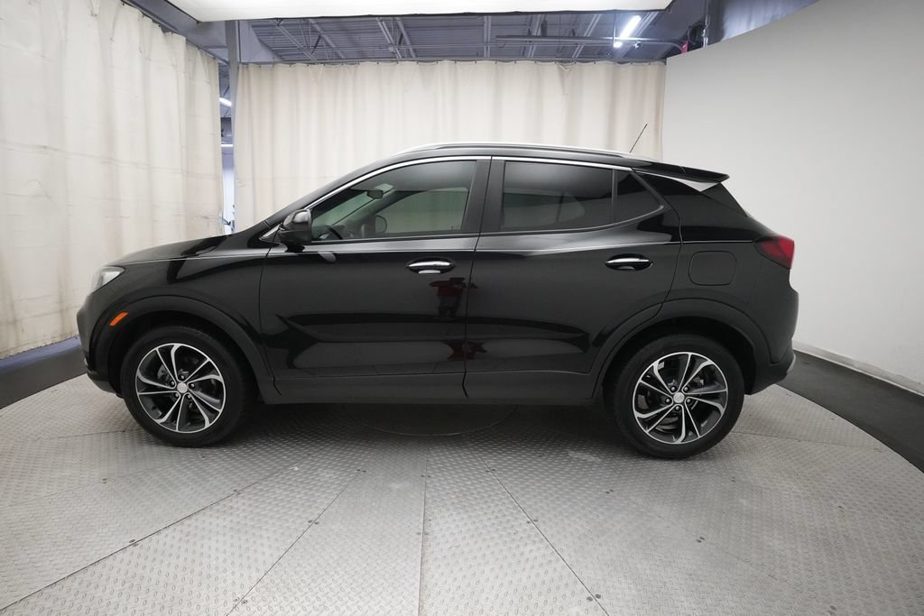 Used 2023 Buick Encore GX Select FWD image 23