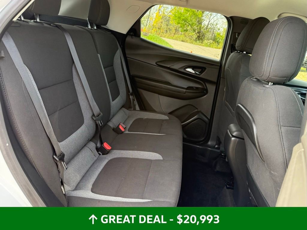 Used 2024 Chevrolet TrailBlazer LT w/ Driver Confidence Package image 28