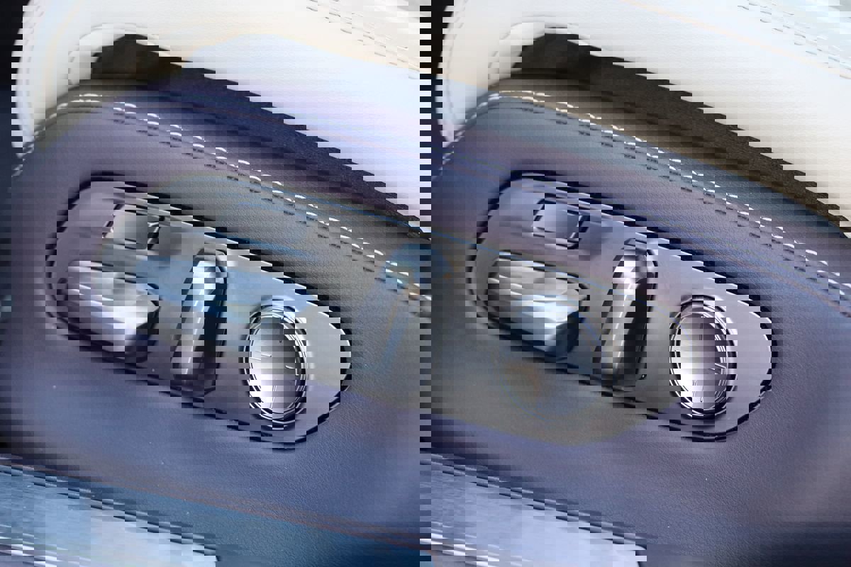 Used 2018 Lexus LS 500 w/ Interior Upgrade Package image 44