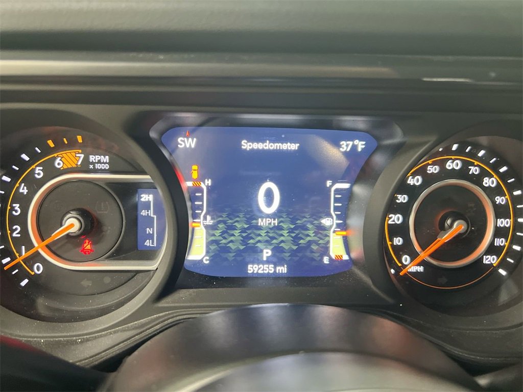 Used 2024 Jeep Wrangler Unlimited Rubicon w/ XTREMEE 35" Tire Package image 11