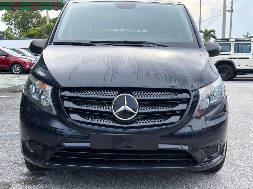 Used 2022 Mercedes-Benz Metris image 7