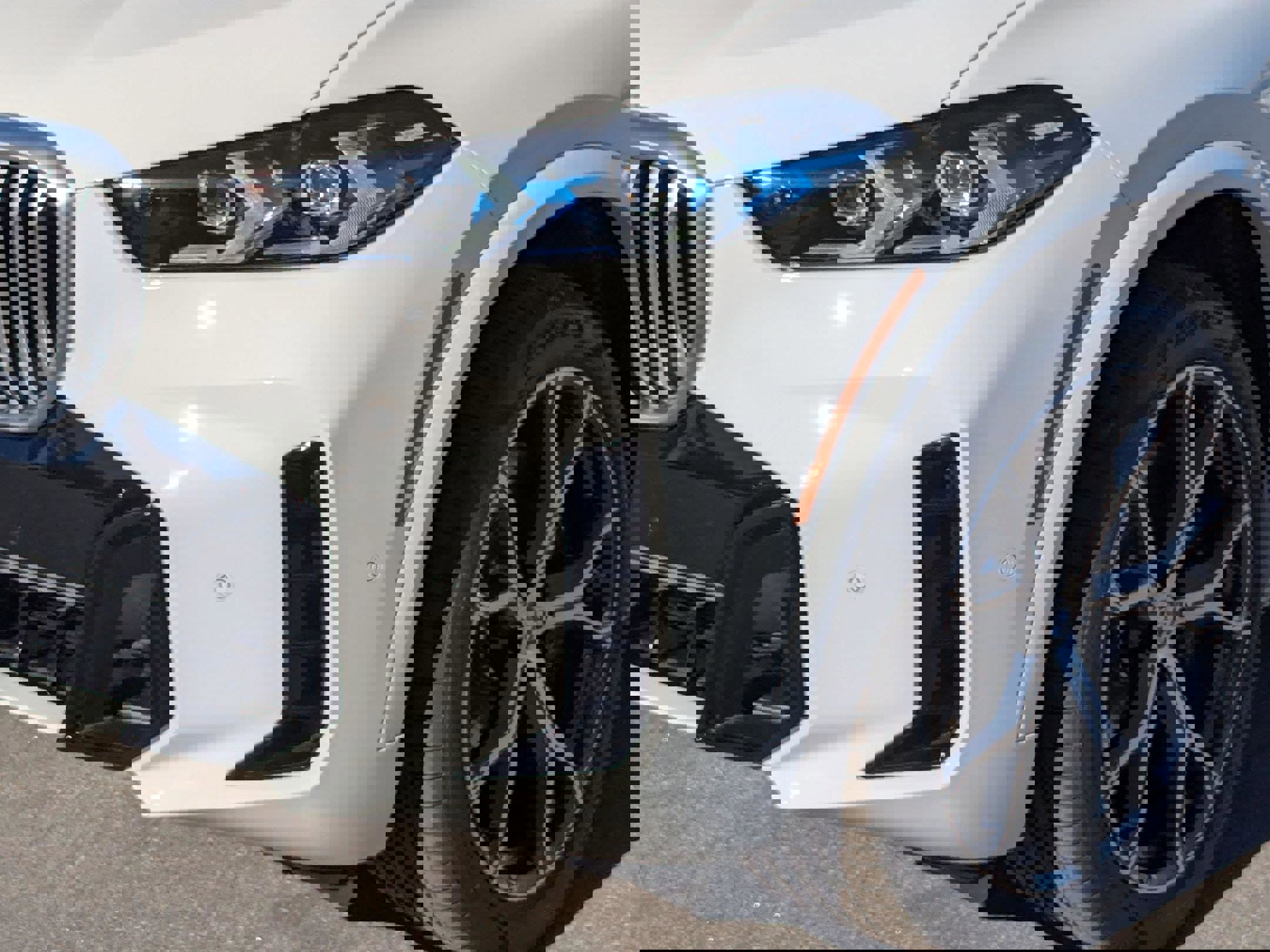 New 2026 BMW X5 xDrive40i w/ M Sport Package image 9