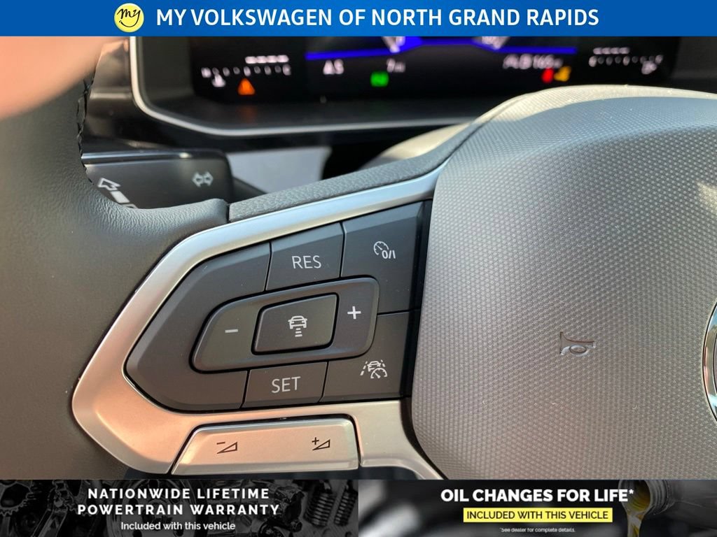 New 2026 Volkswagen Jetta SE FWD image 9