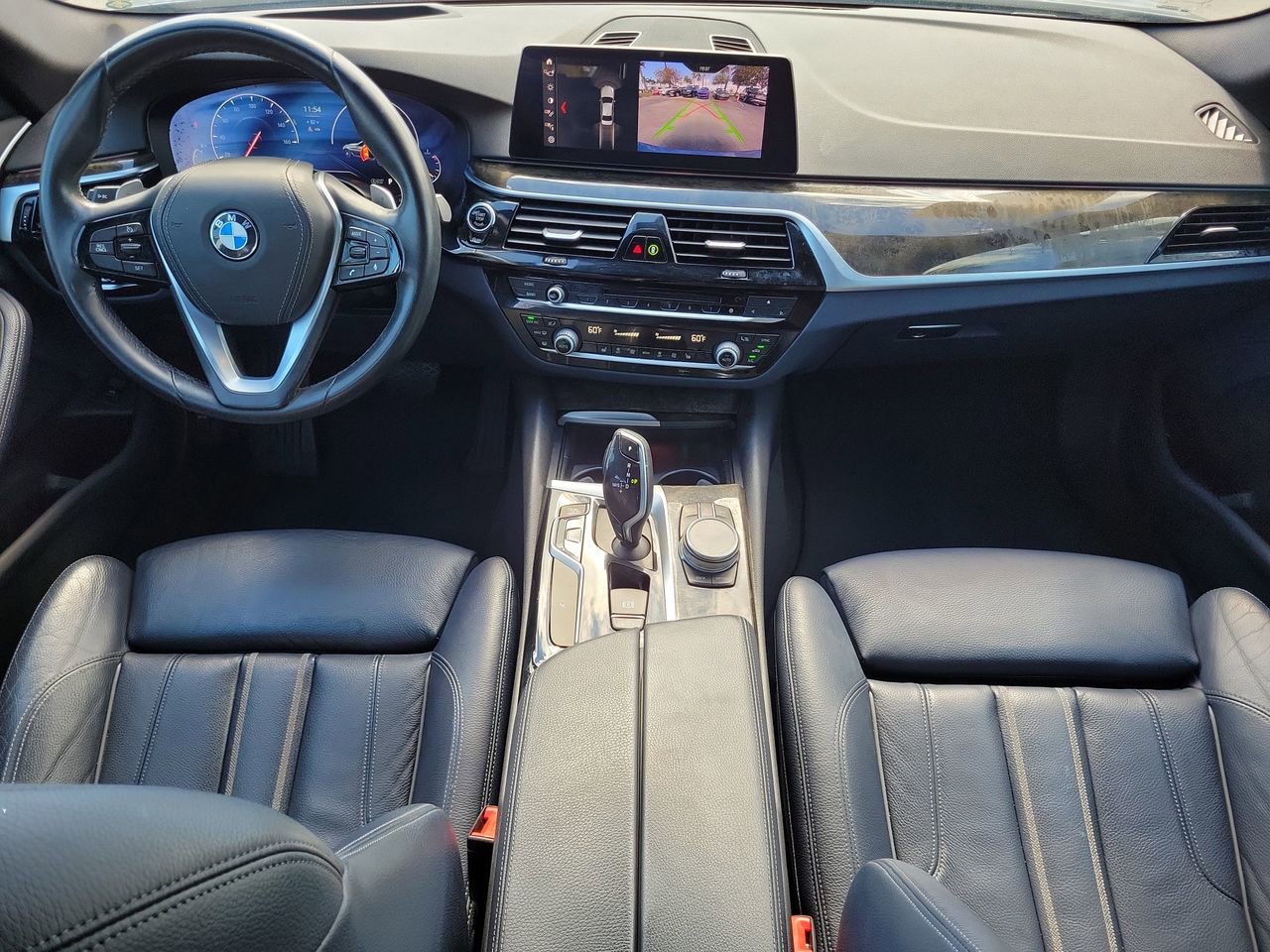 Used 2019 BMW 540i w/ Executive Package image 14
