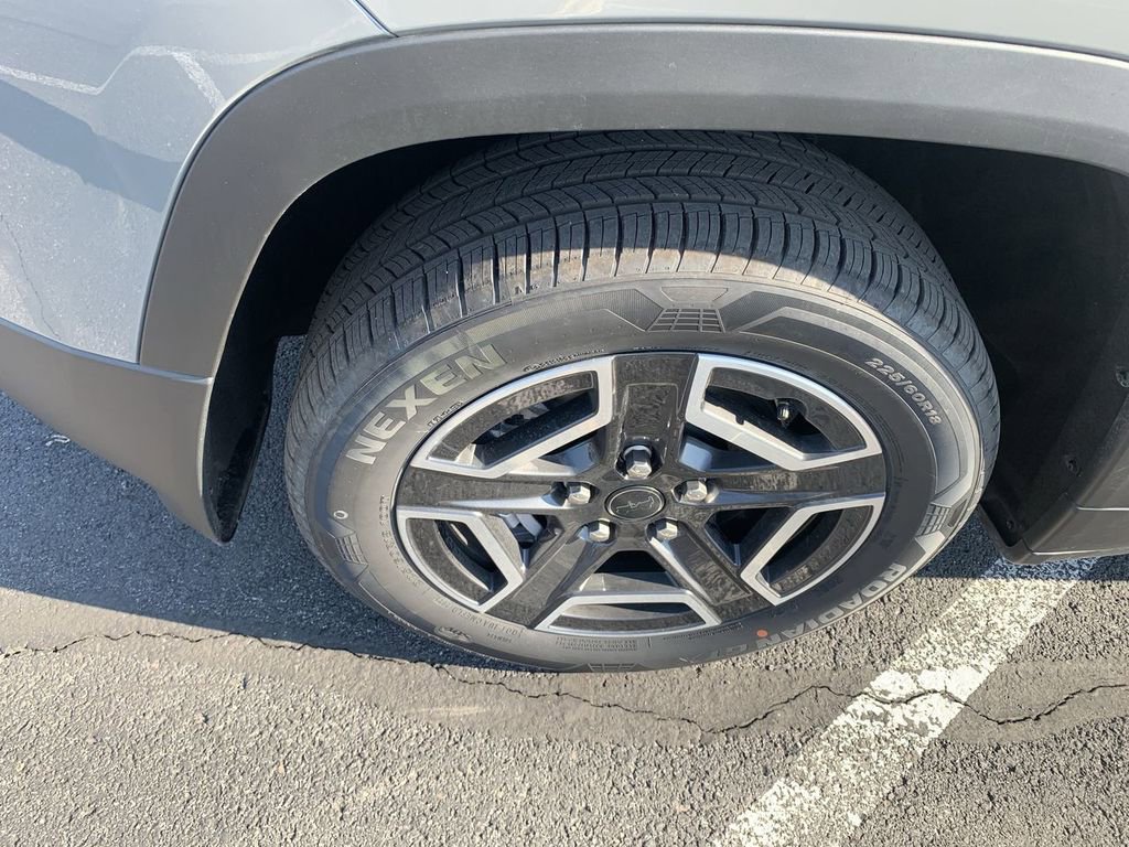 New 2026 Jeep Cherokee Laredo AWD/4WD image 16