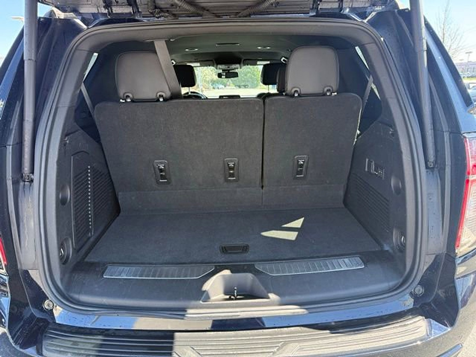 Used 2023 Chevrolet Tahoe RST w/ RST Performance Edition image 26