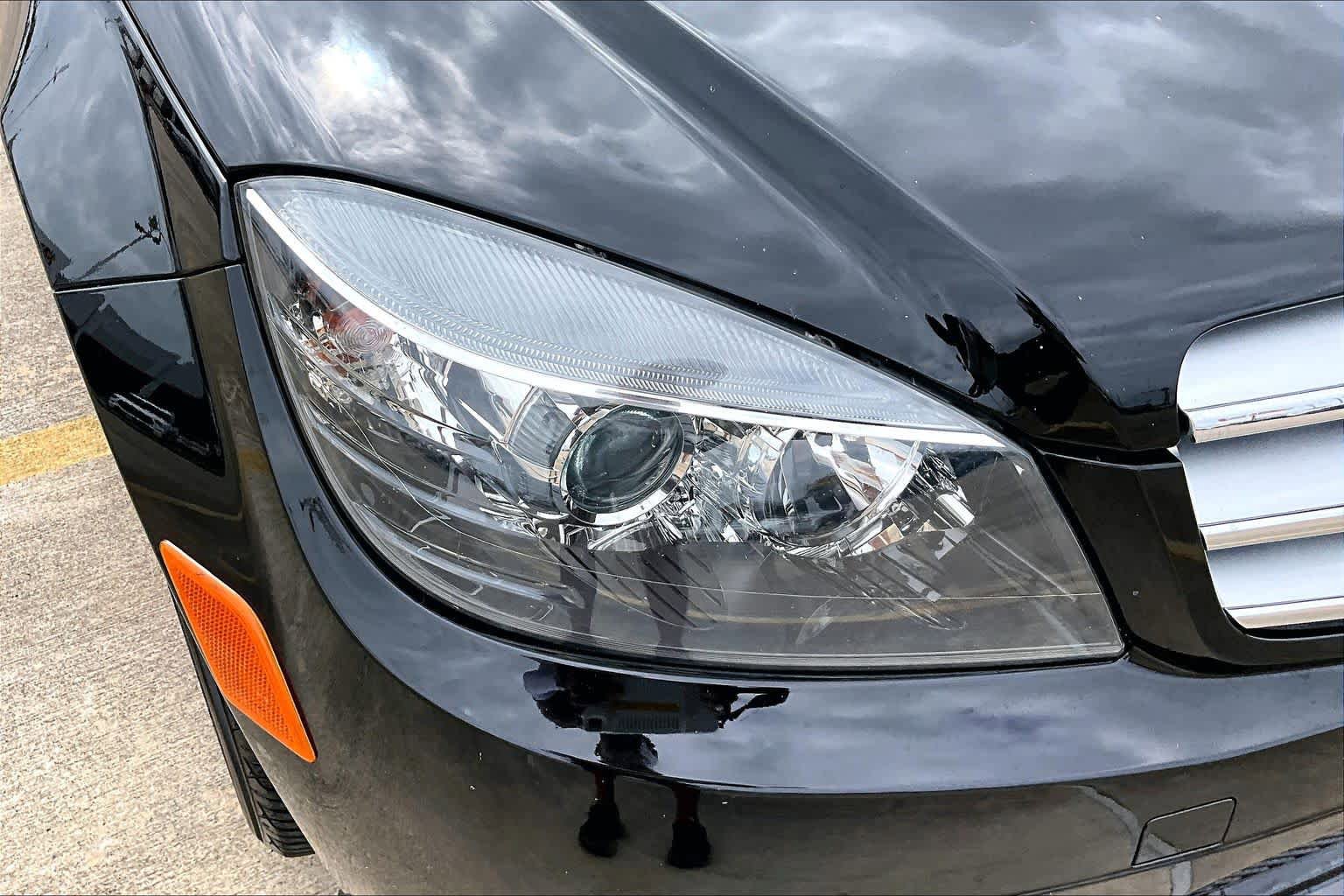 Used 2011 Mercedes-Benz C 350 Sport image 26