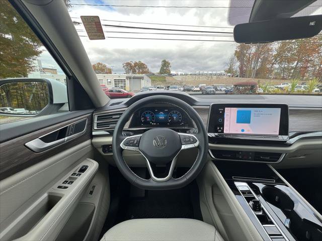 New 2026 Volkswagen Atlas SEL image 14