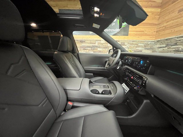 Certified 2026 Hyundai Palisade XRT Pro AWD/4WD image 16