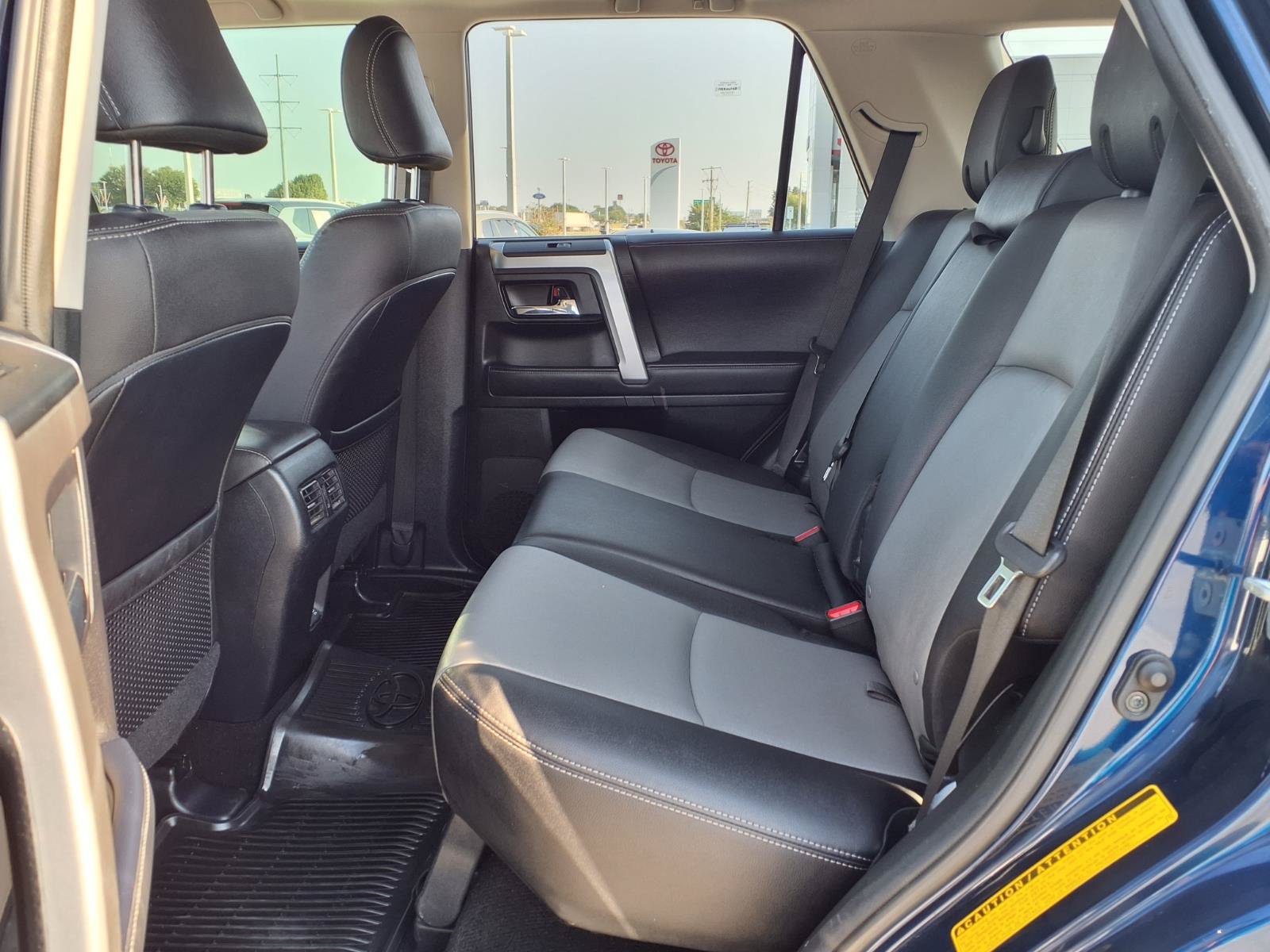 Used 2022 Toyota 4Runner SR5 Premium w/ Moonroof Package RWD image 26