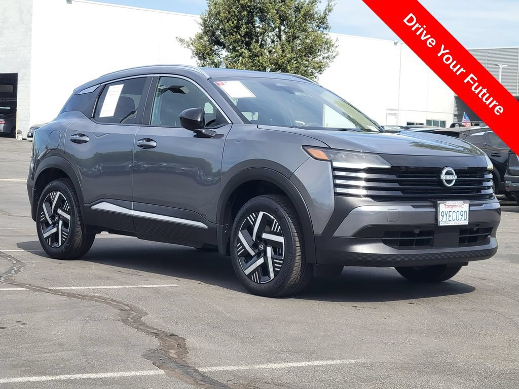 Used 2026 Nissan Kicks SV w/ SV Premium Package FWD image 32