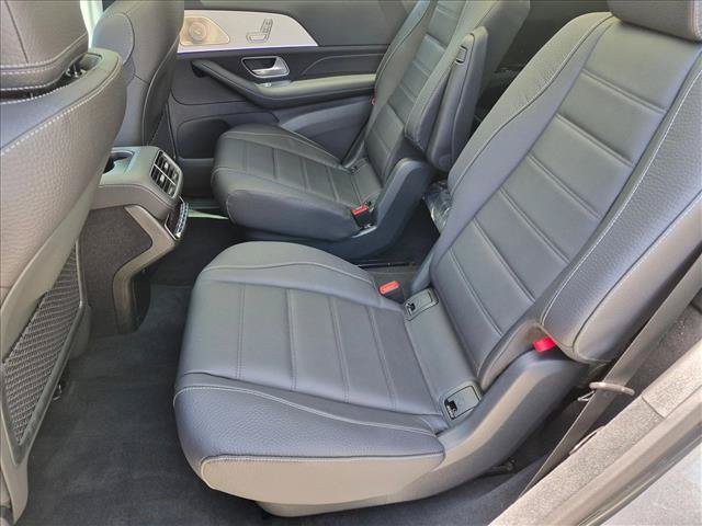 New 2026 Mercedes-Benz GLS 450 4MATIC image 15