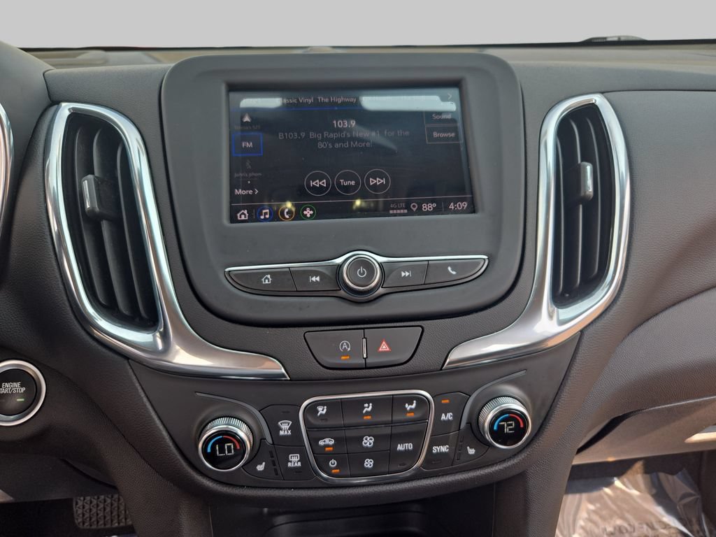 Used 2024 Chevrolet Equinox LT AWD/4WD image 23