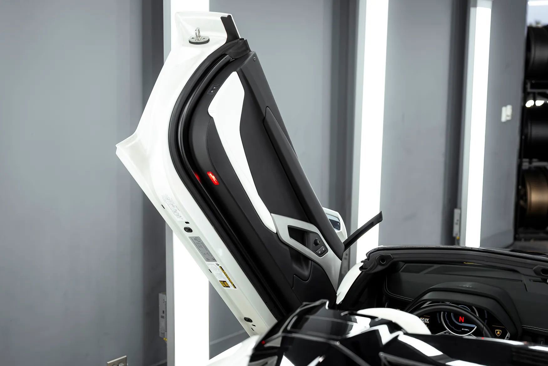 Used 2016 Lamborghini Aventador LP 700-4 image 52