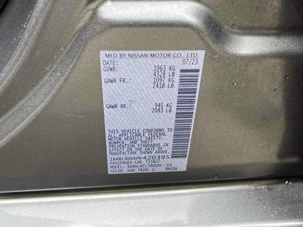 Used 2023 Nissan Altima 2.5 SV w/ SV Premium Package FWD image 27